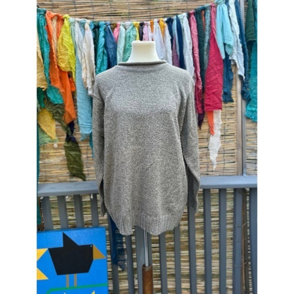 Vintage 80s Basic Editions Gray Knit Sweater Made in‎ Korea | Quiet Luxury